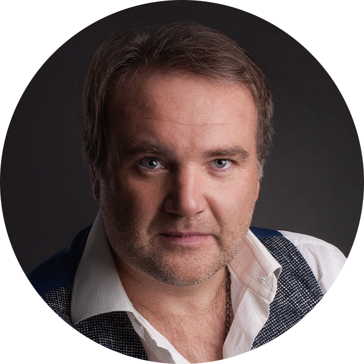 Артём Денисов 