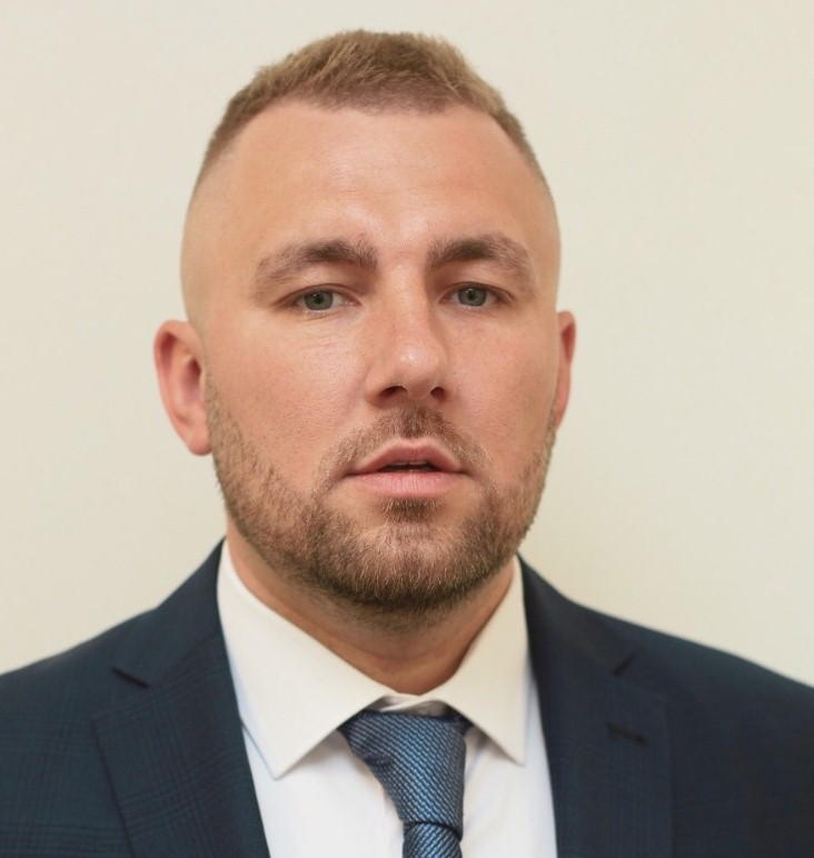 Денис Гришаткин