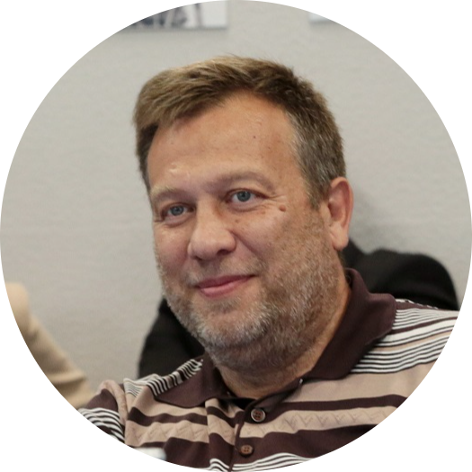 Денис Ушаков