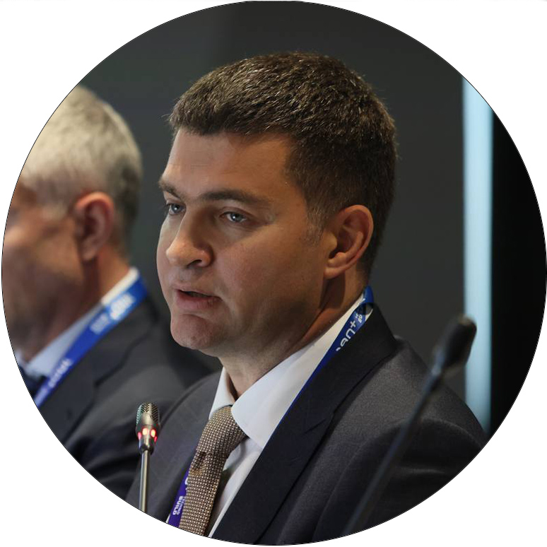 Александр Гайдуков