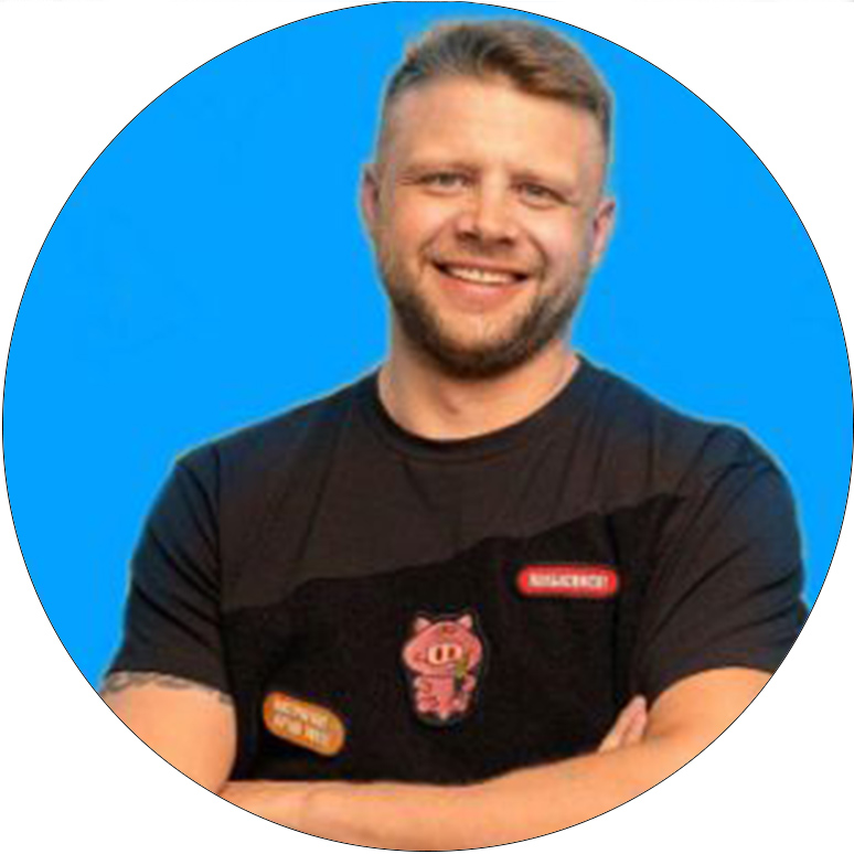 Юрий Ефремов