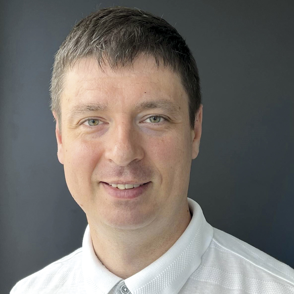 Валентин Селифанов