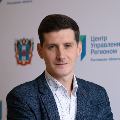 Юрий Емельянов