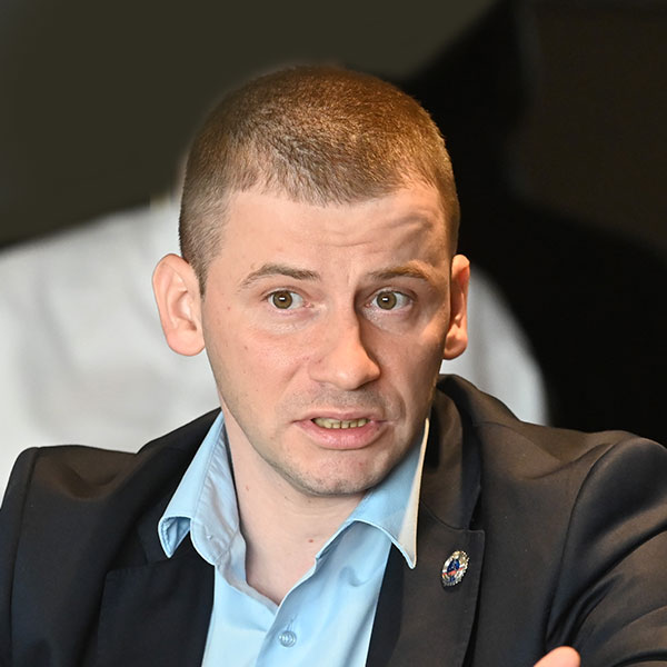 Юрий Лобода