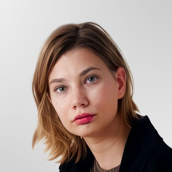 Анна Малова